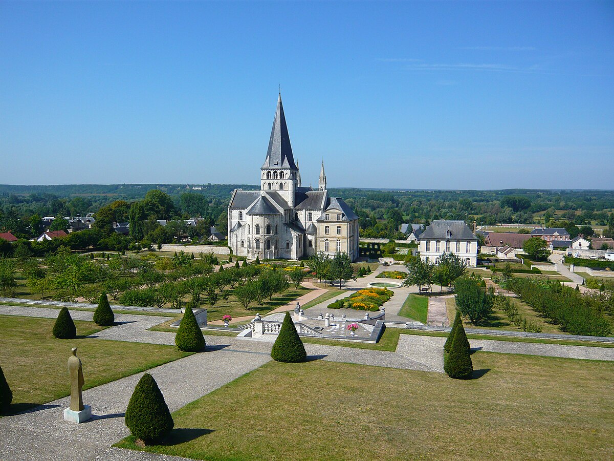 Exterieur jardins Saint Georges Boscherville.jpg