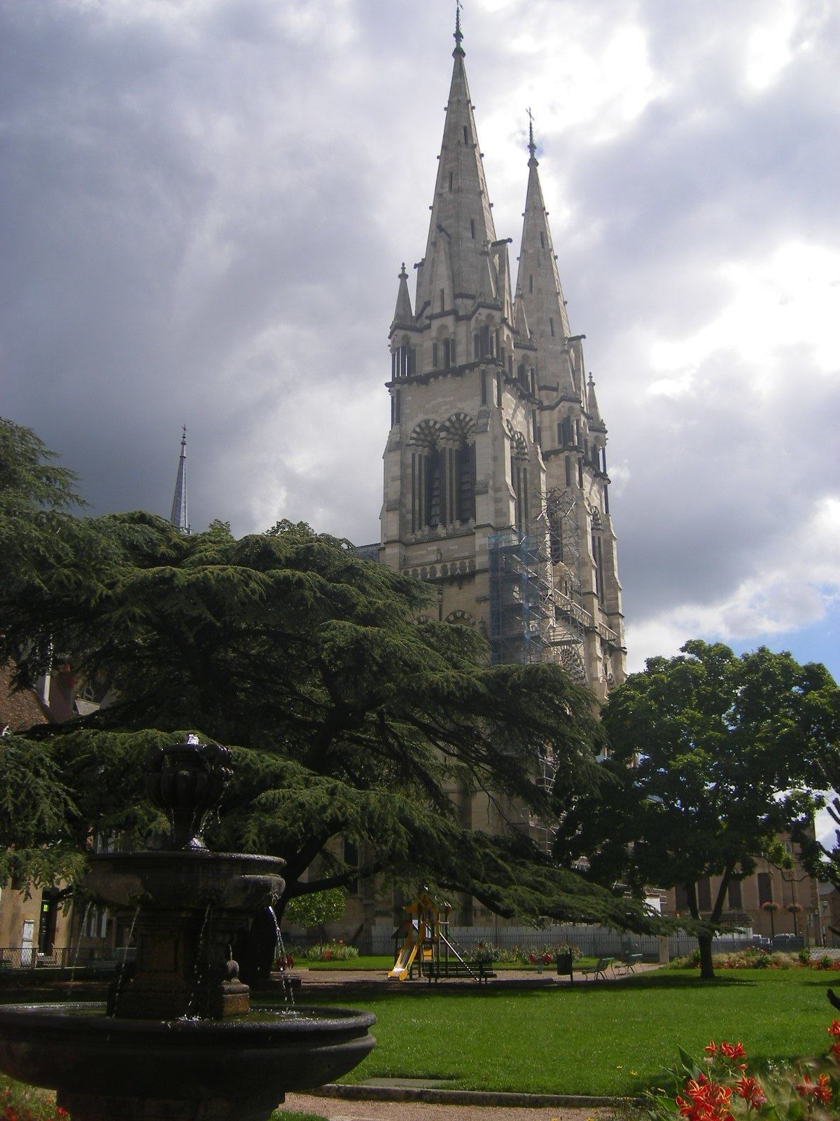 Vue générale de l'édifice