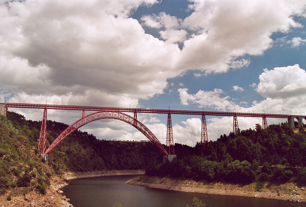 France Cantal Viaduc de Garabit 03.jpg