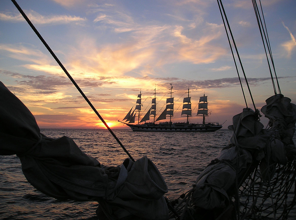 Le Royal Clipper sous voiles près de Pula en Croatie.