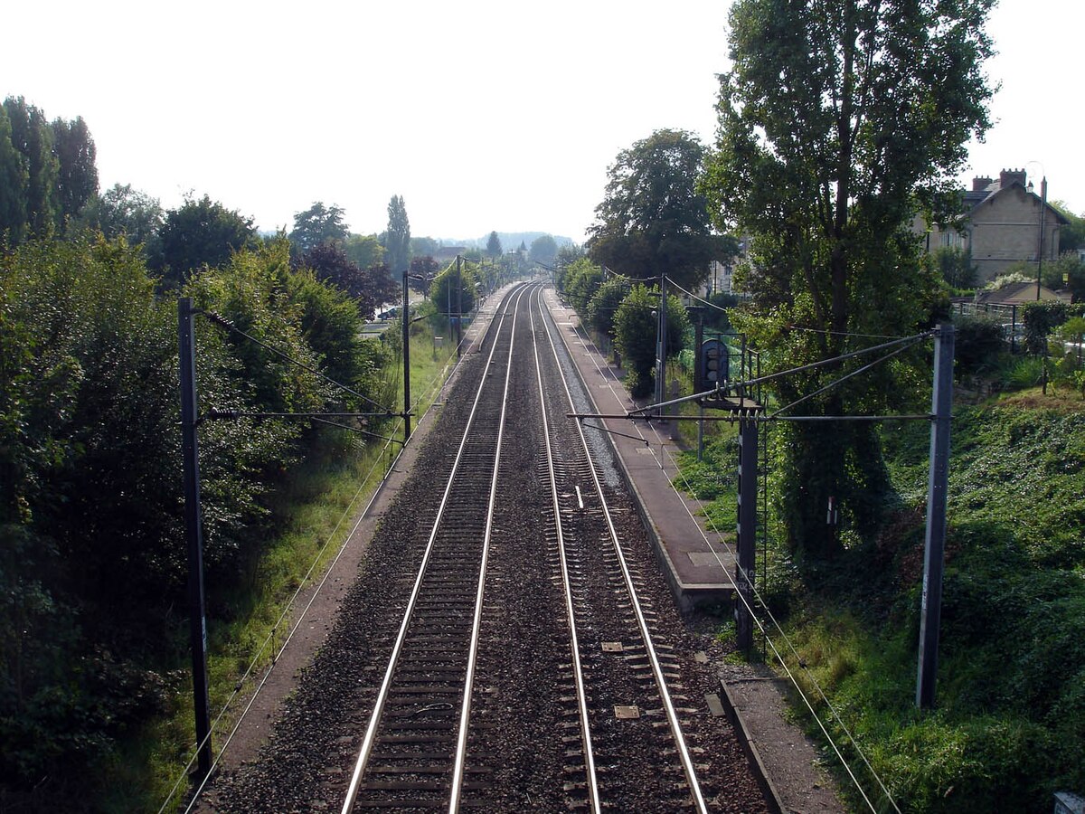 Gare d Auvers-sur-Oise 06.jpg