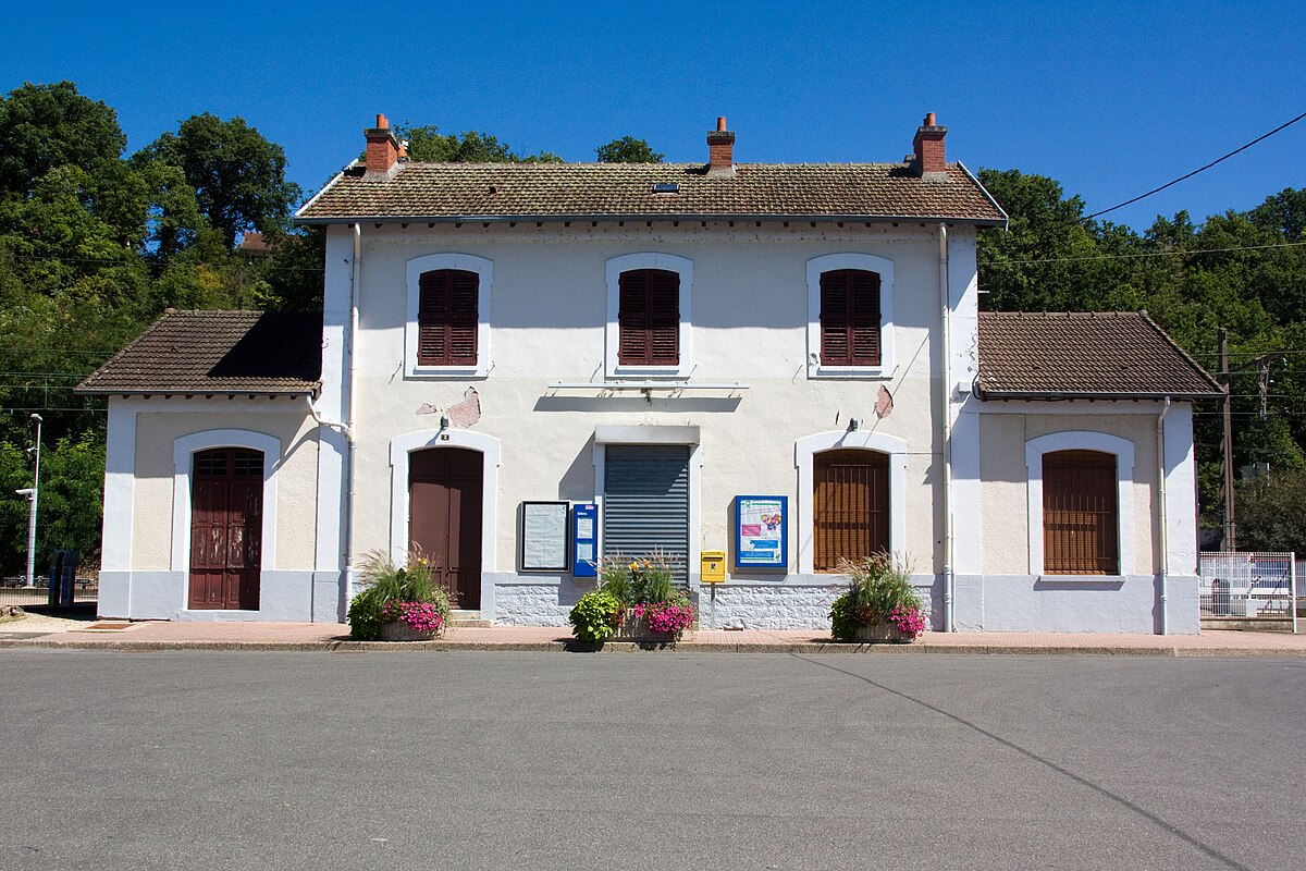 Le bâtiment voyageurs