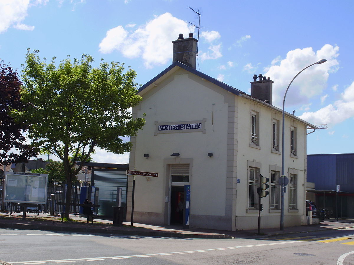Gare de Mantes-Station