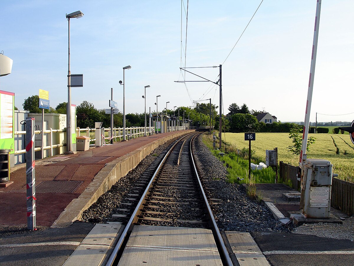 Gare de Villaines