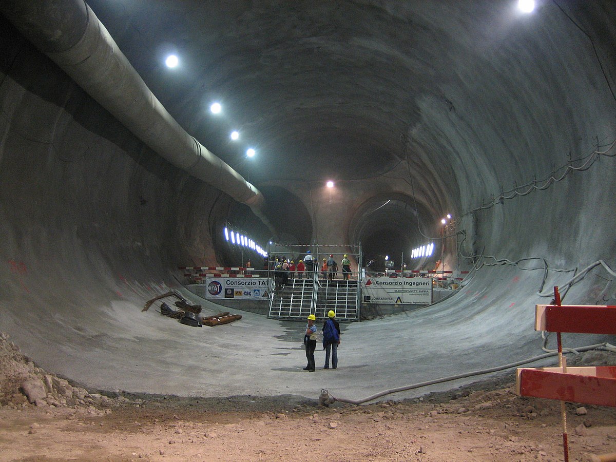 Tunnel de base du Saint-Gothard