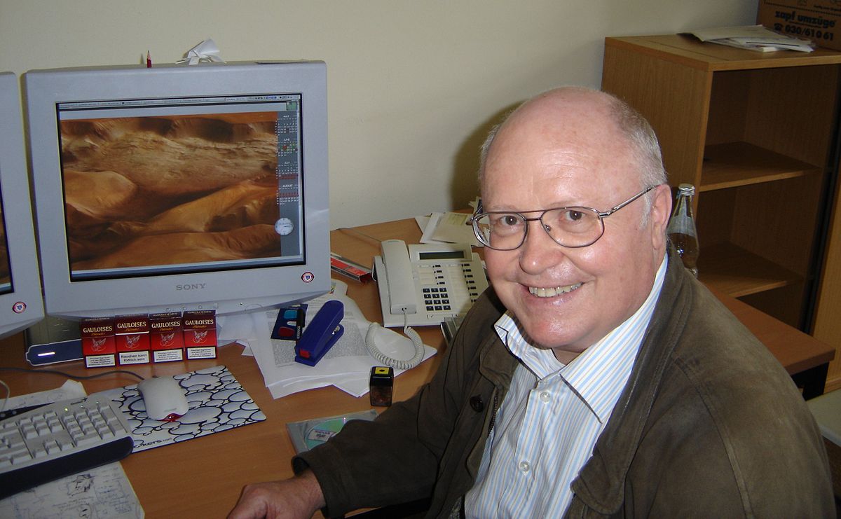 Gerhard Neukum