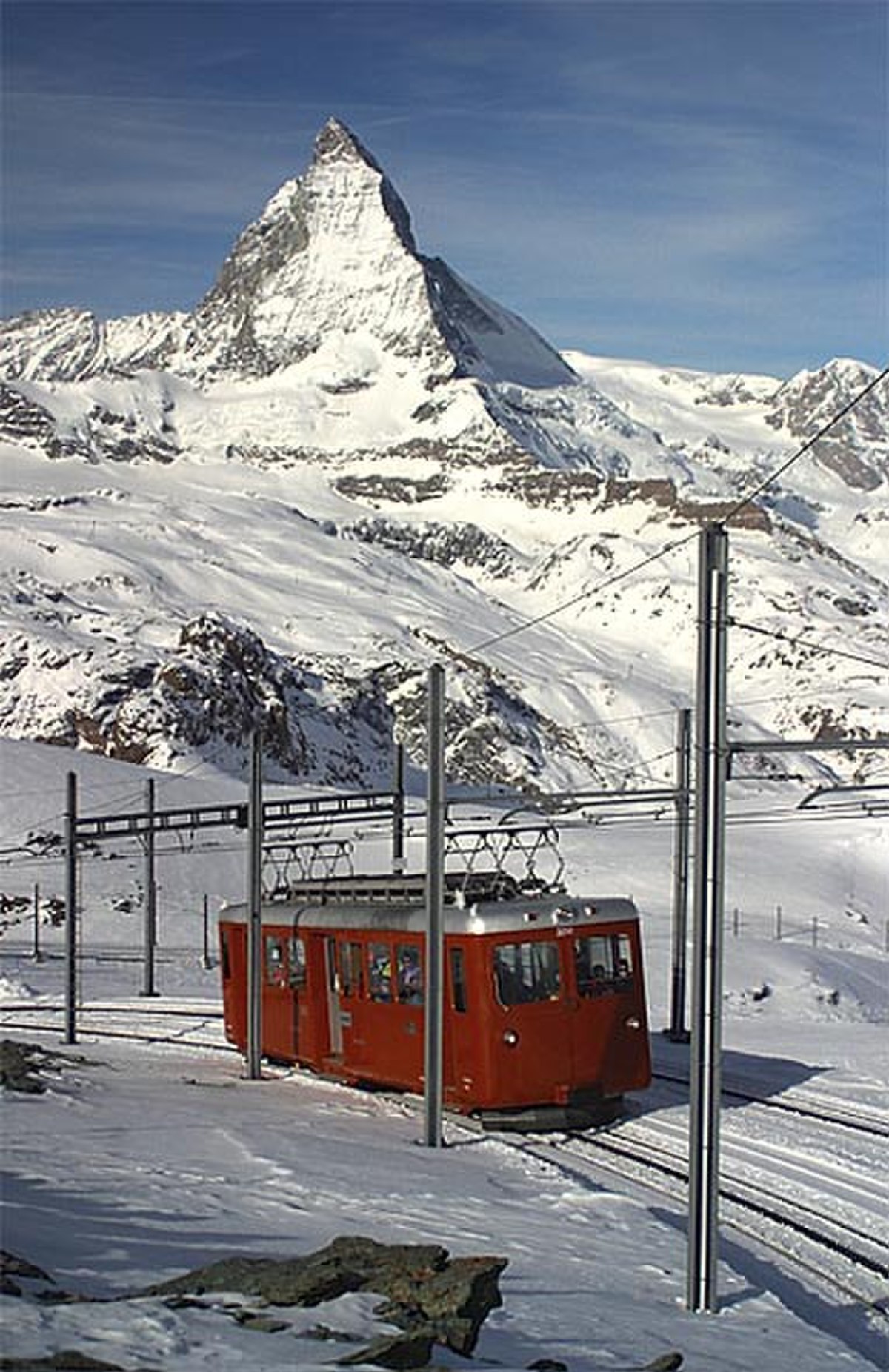 Train du GGB près de la station de Gornergrat