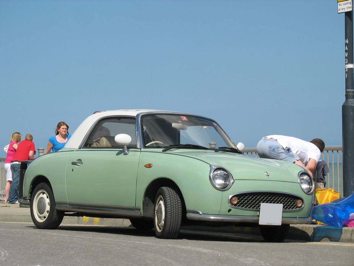 Nissan figaro