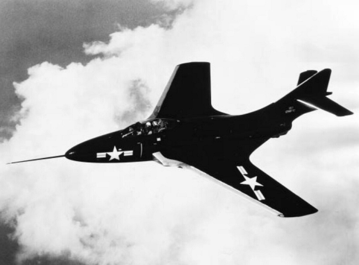 Grumman F9F Cougar