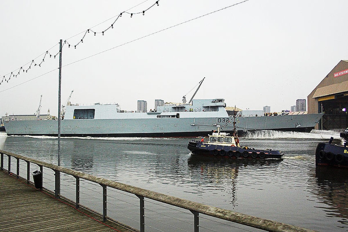 Lancement de l'HMS Daring sur la Clyde le 1er février 2006