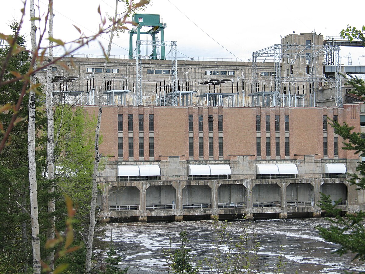HQ - Centrale de Rapide-Blanc 2.jpg