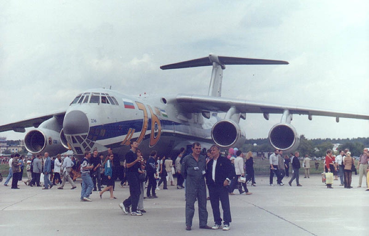 Iliouchine Il-76 Candid