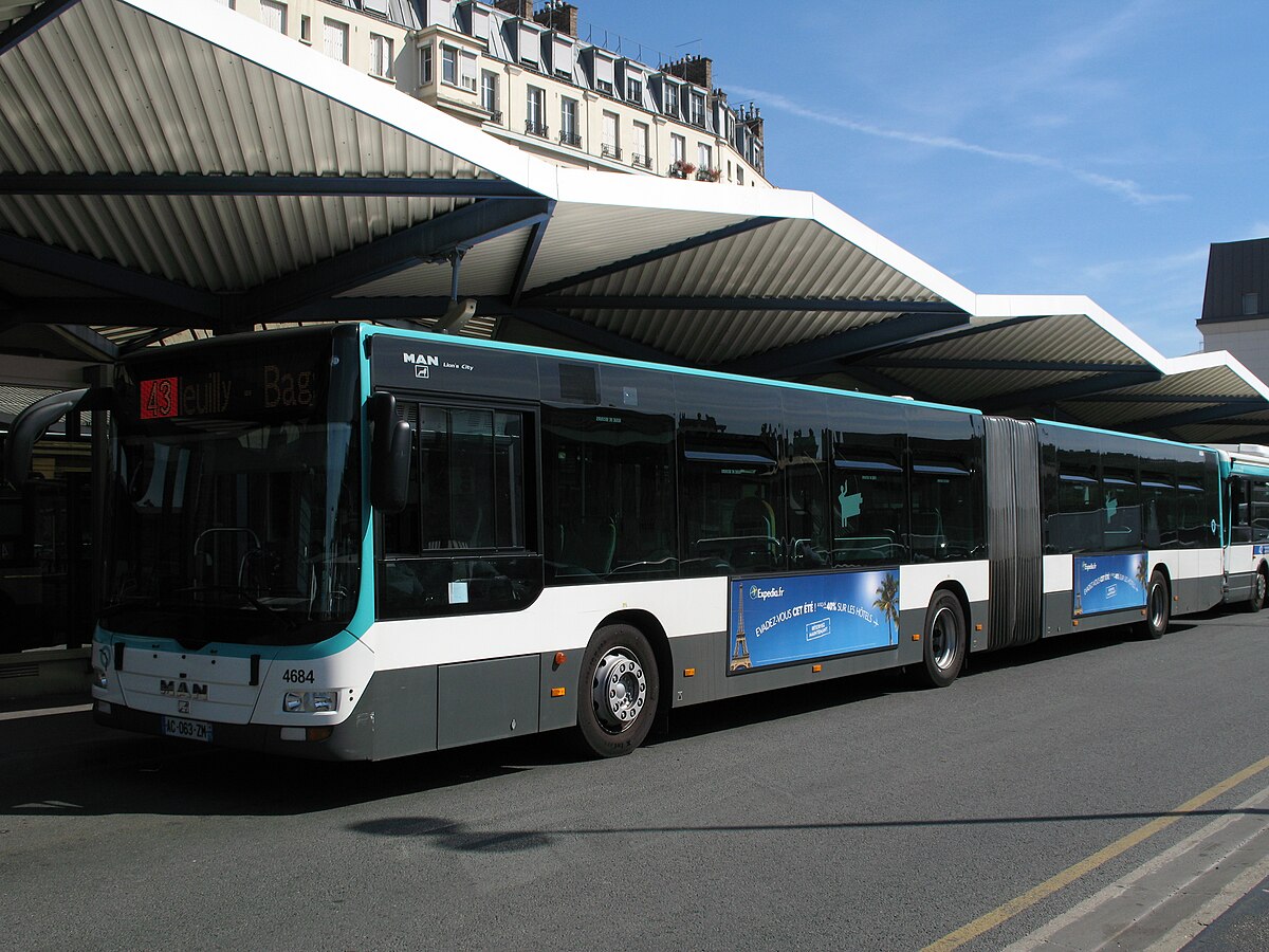 Île-de-France RATP MAN NG 274 n°4684 L43 Gare du Nord (3).JPG