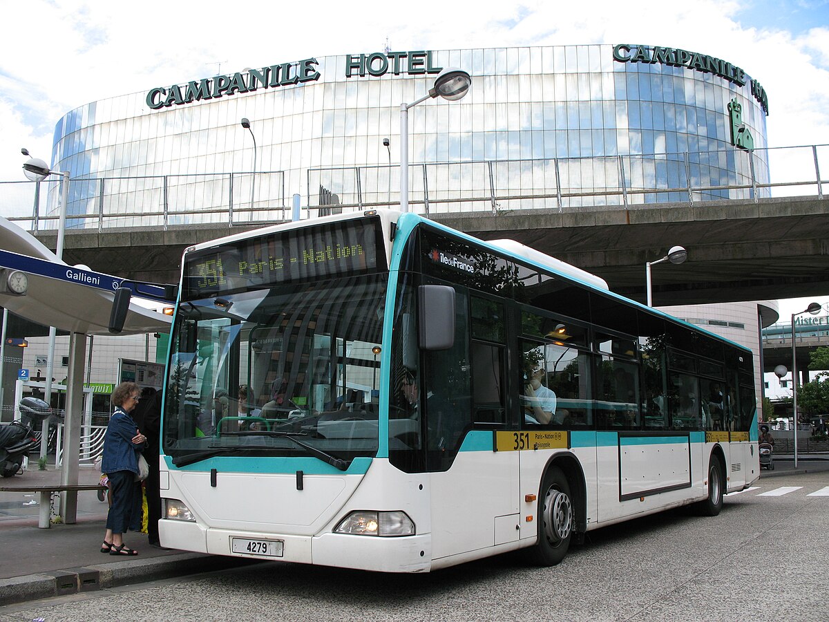 Île-de-France RATP Mercedes-Benz Citaro n°4279 L351 Gallieni.jpg