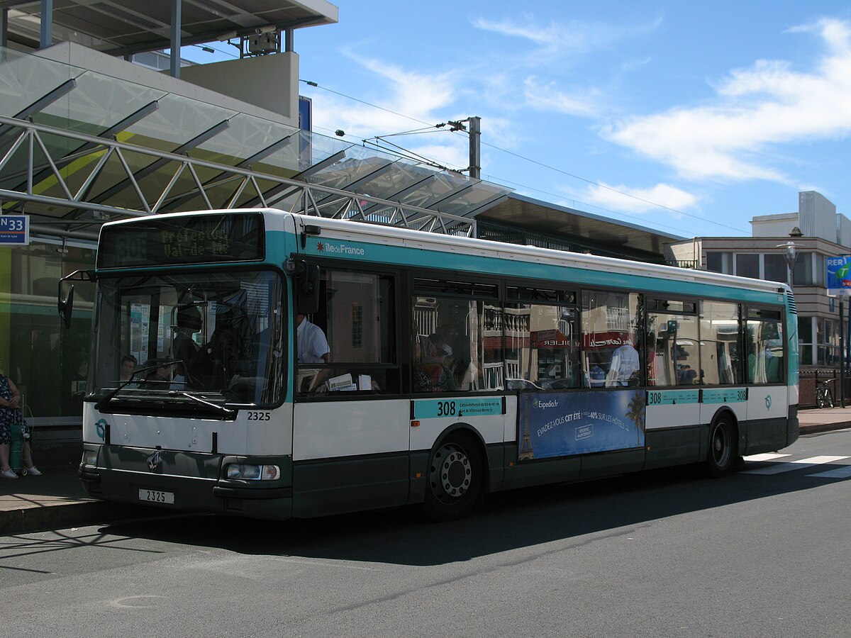 Île-de-France RATP Renault Agora Line n°2325 L308 Villiers-sur-Marne Le Plesis-Trévise RER.JPG
