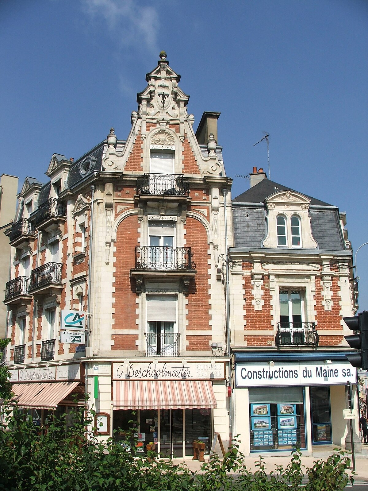 Angle des rues Gambetta et Lecornué