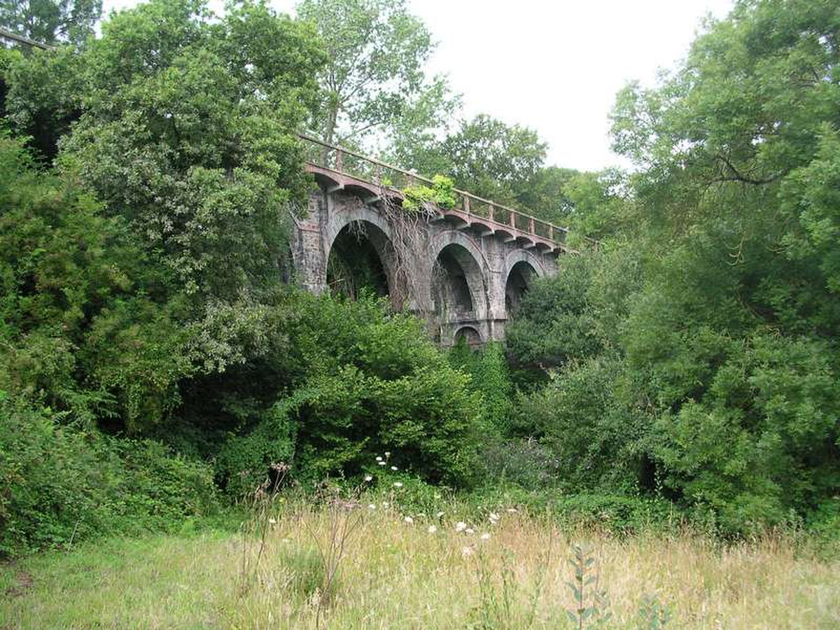 Le viaduc de Kerdéozer en juillet 2005