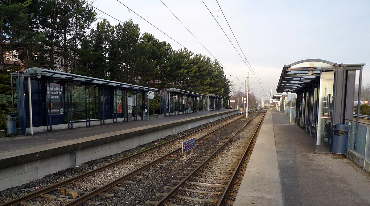 Lausanne Metro M1 station UNIL-Dorigny.jpg