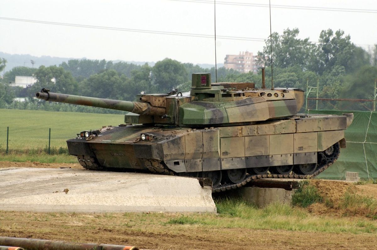 le Leclerc en manoeuvres