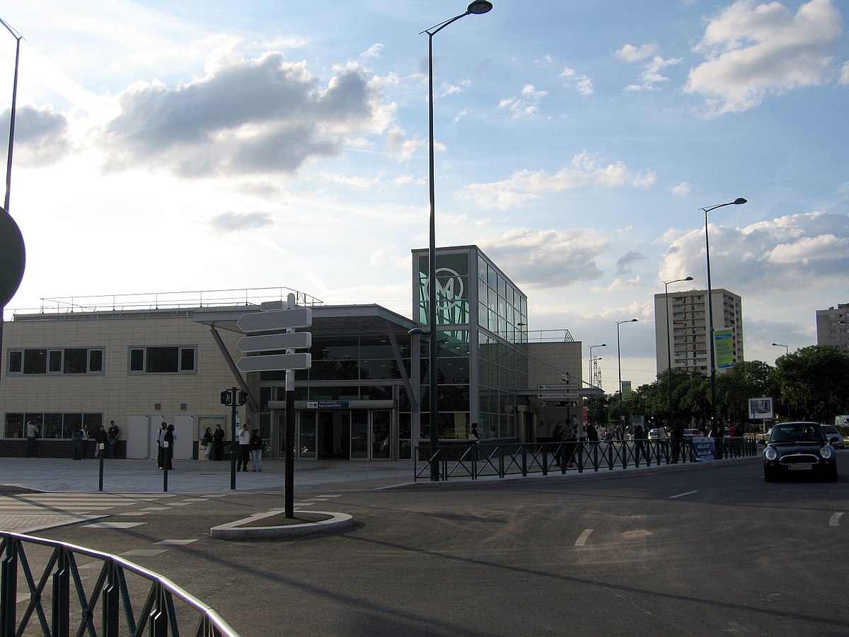 Asnières - Gennevilliers - Les Courtilles (métro de Paris)