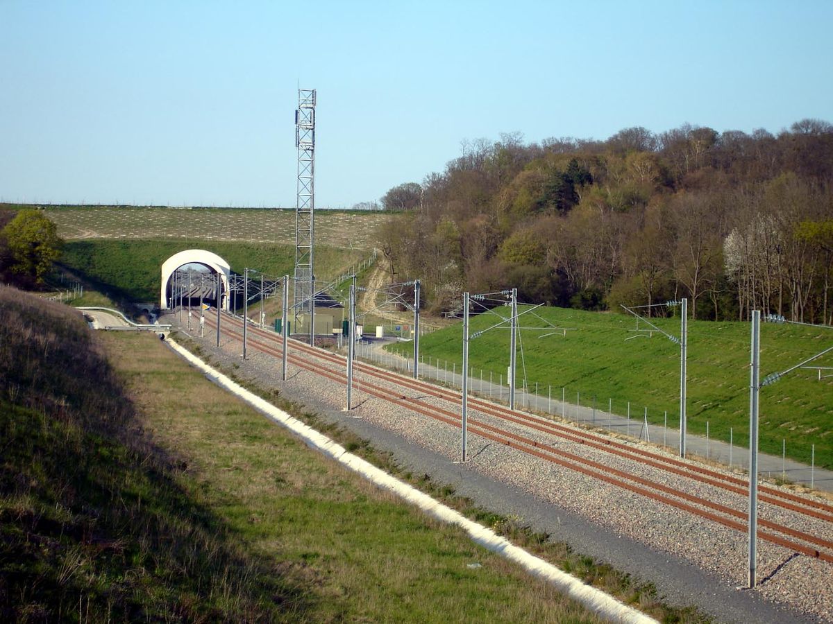 LGV Est à Pomponne (Seine-et-Marne)