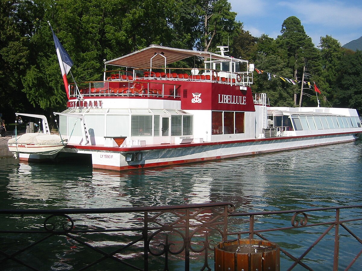 Le Libellule à Annecy, France, été 2004