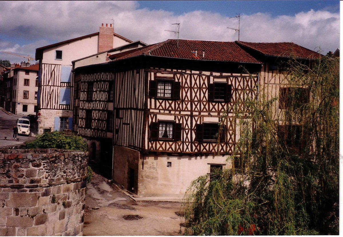 Limoges : place Saint-Martial