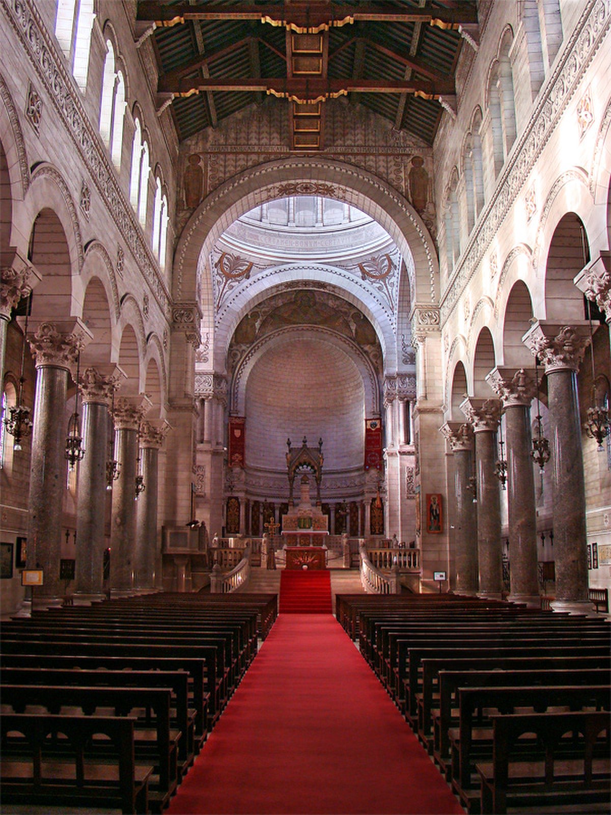 Vue générale de l'édifice