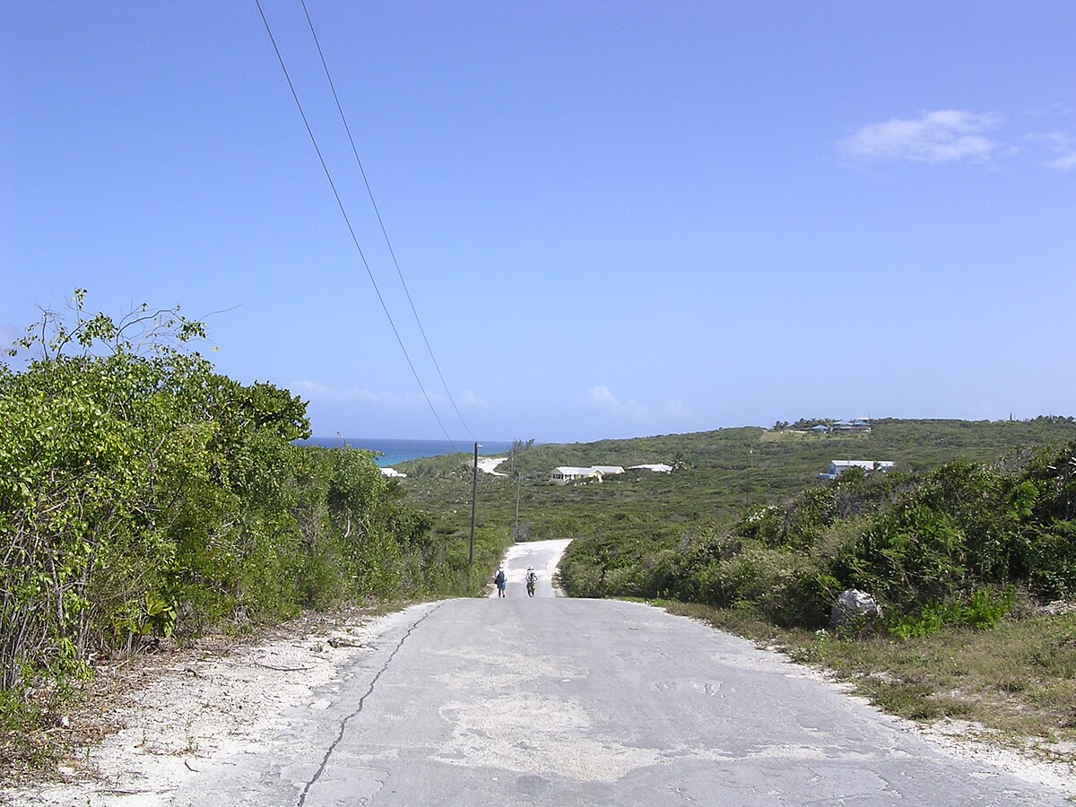 LongIslandRoadBahamas.JPG