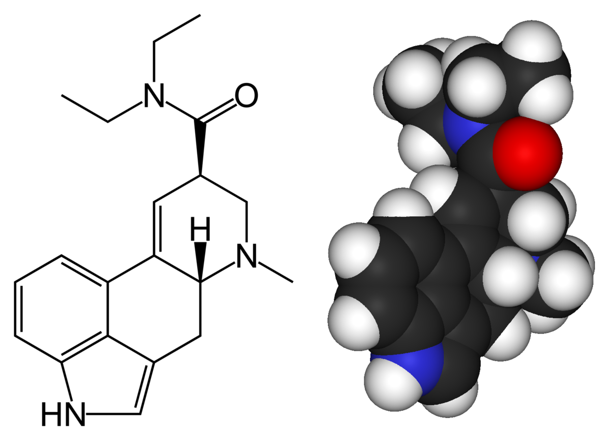 Formules semi-développée et tridimensionnelle de la molécule de LSD