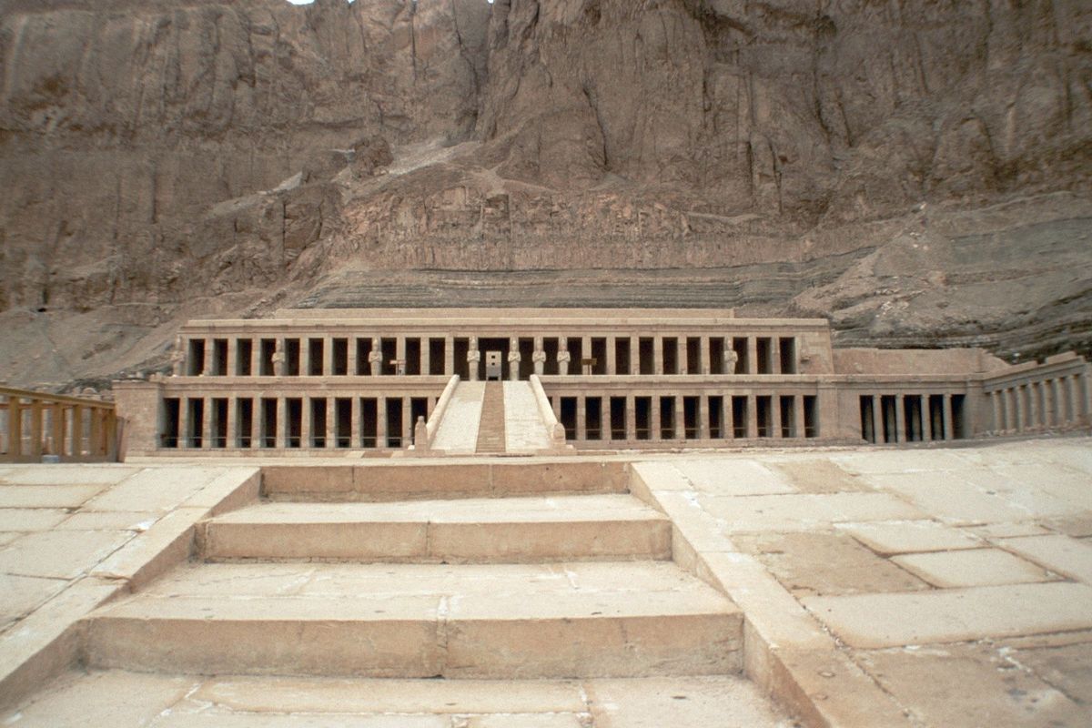 Le temple d'Hatchepsout sur le site de Deir el-Bahari