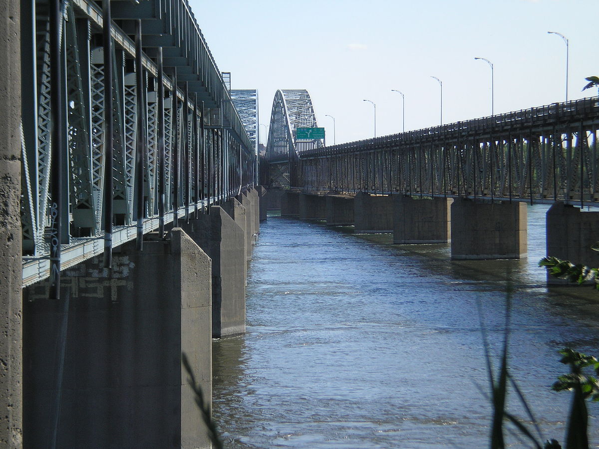 Mercier Bridge, Lasalle side.JPG