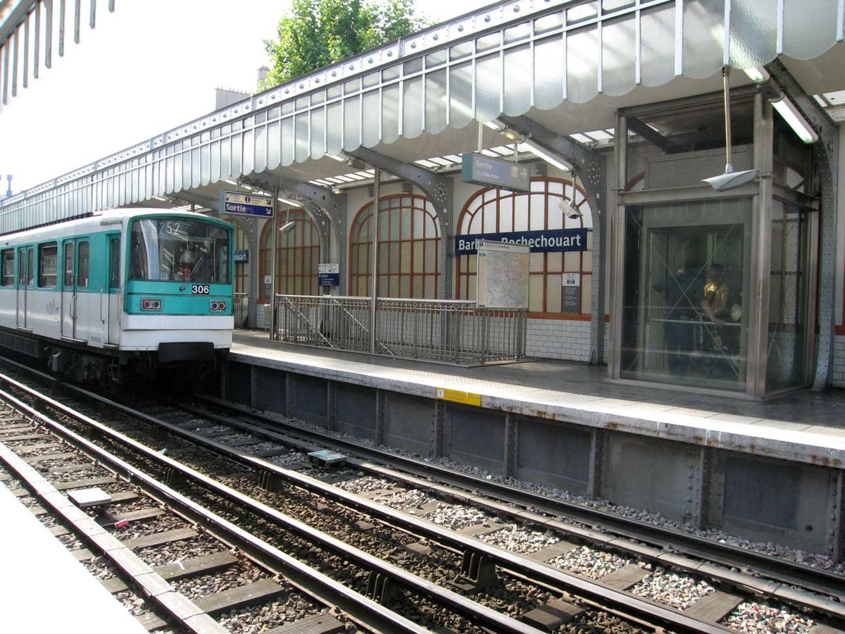 Barbès - Rochechouart (métro de Paris)