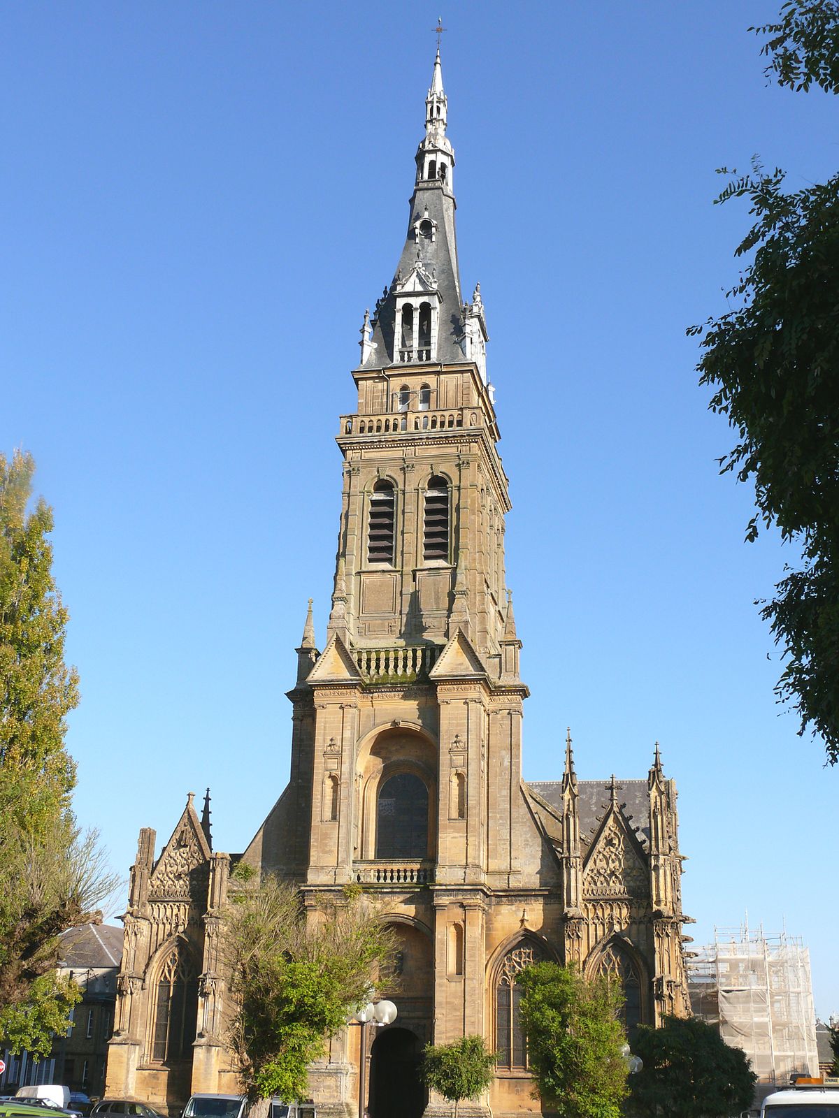 Basilique Notre-Dame d'Espérance (Charleville-Mézières)