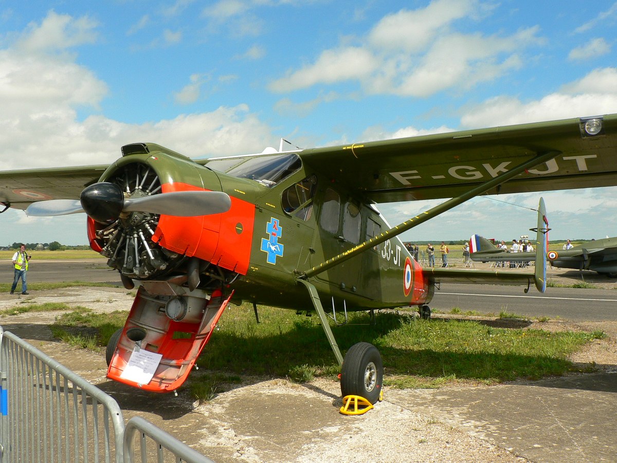 Max-Holste MH-1521 Broussard
