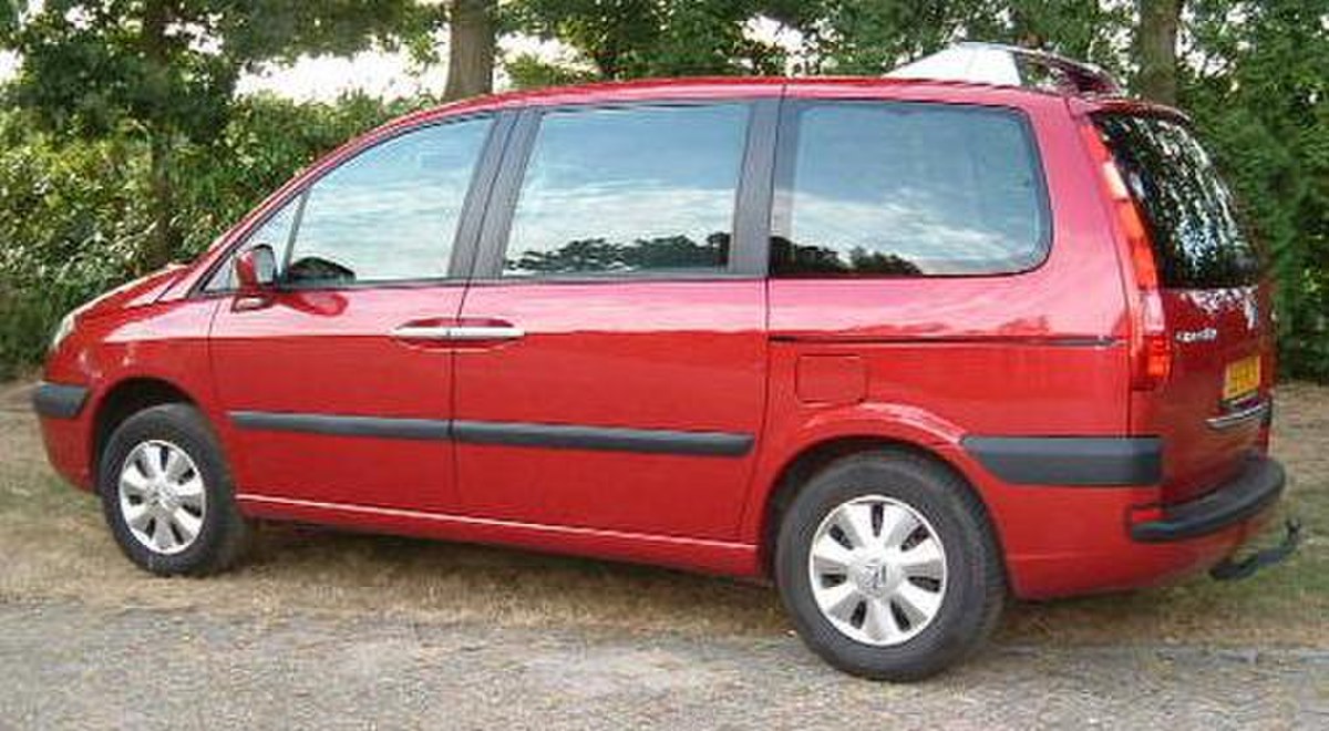 Citroën C8