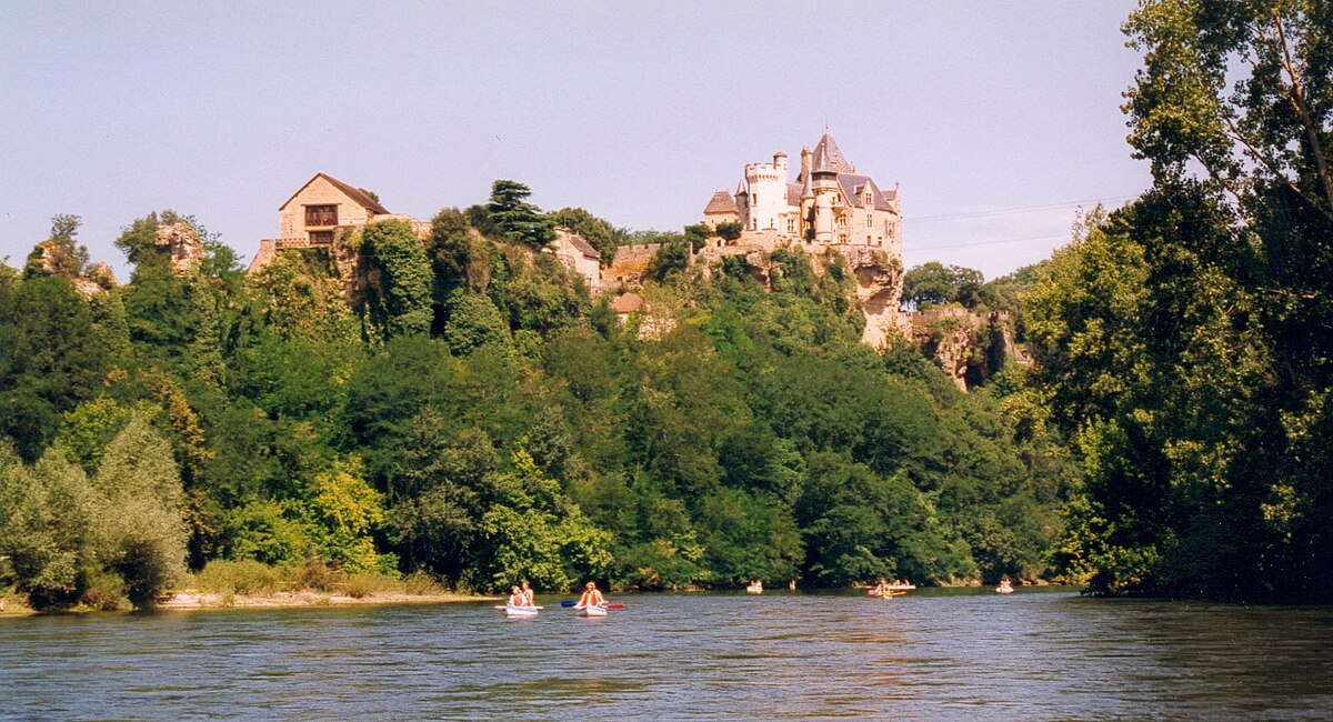 Montfort 02.jpg