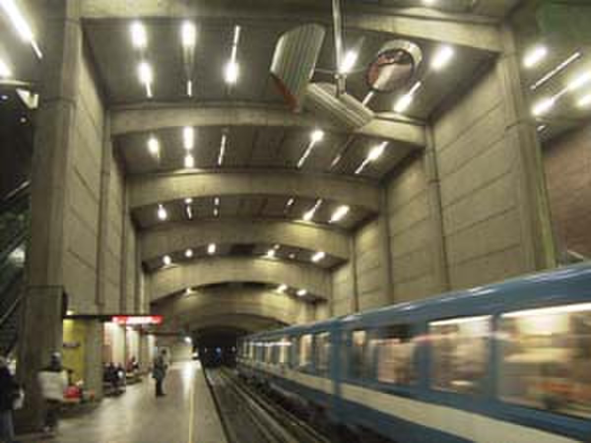 Place-Saint-Henri (métro de Montréal)