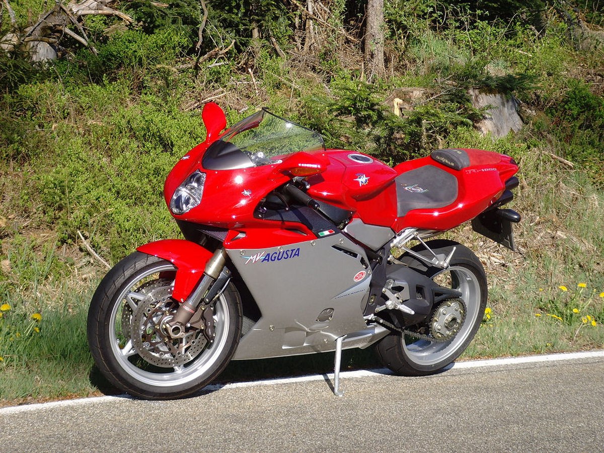 MV Agusta 1000 F4