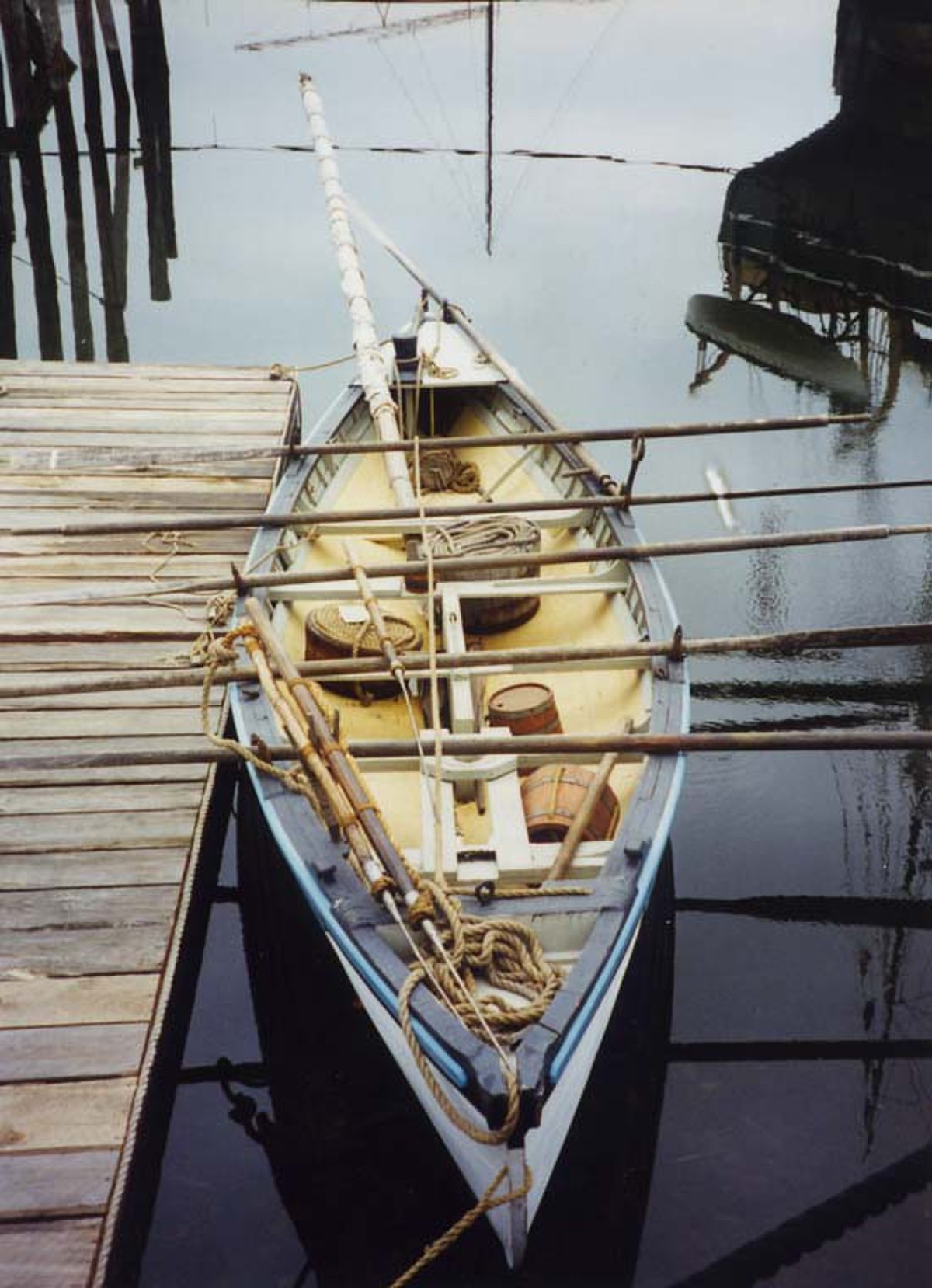 Une copie d'une baleinière traditionnelle au Musée maritime Mystic Seaport (Connecticut USA)