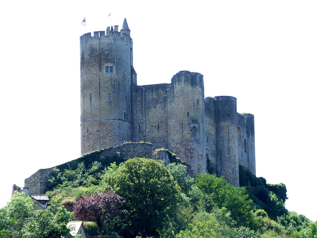 Najac - Château 02.jpg