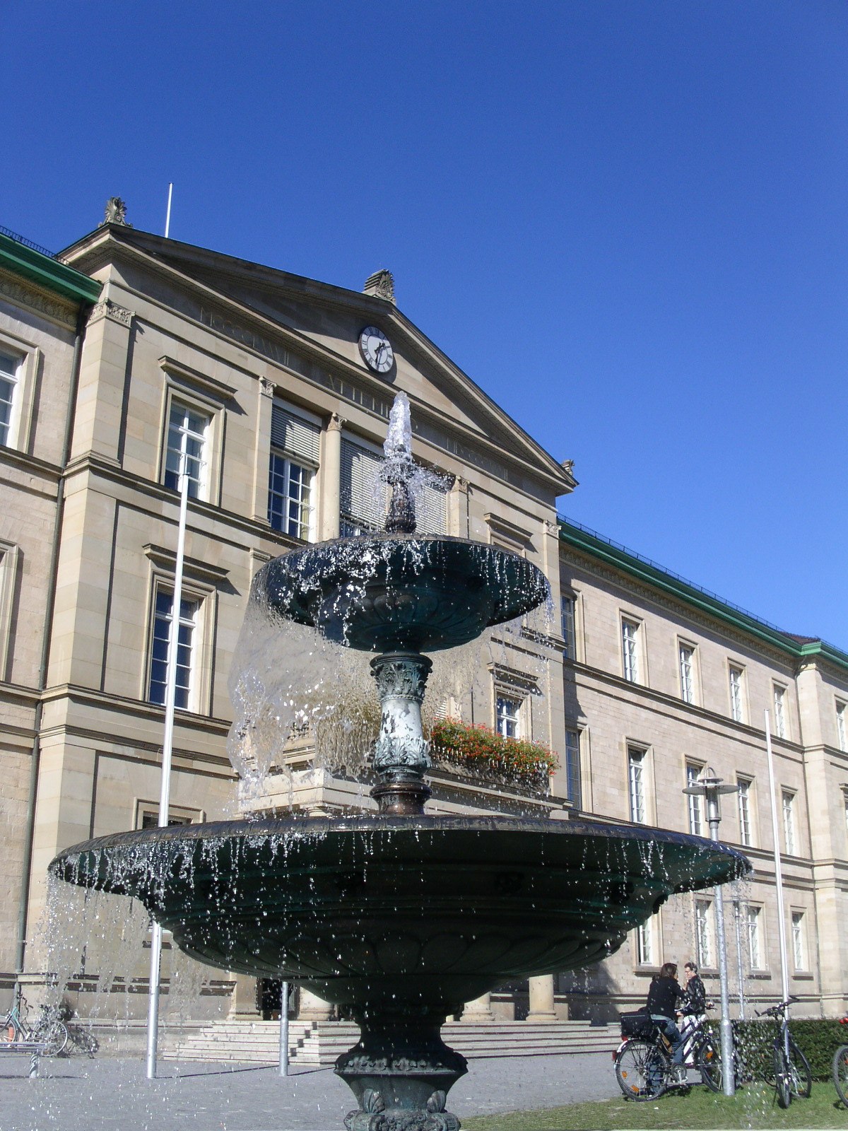 Université Eberhard Karl de Tübingen