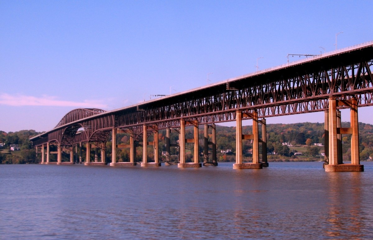 Newburgh-Beacon Bridge 2.jpg