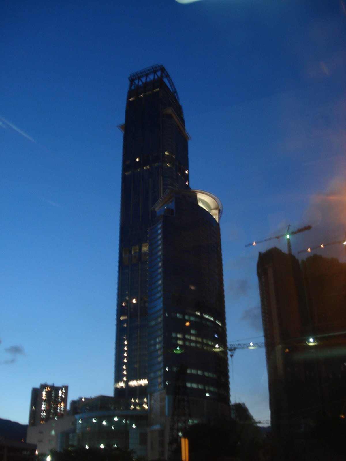 Nina Tower I