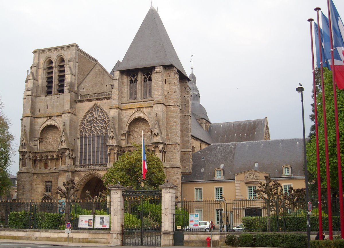 Église Notre-Dame de la Couture