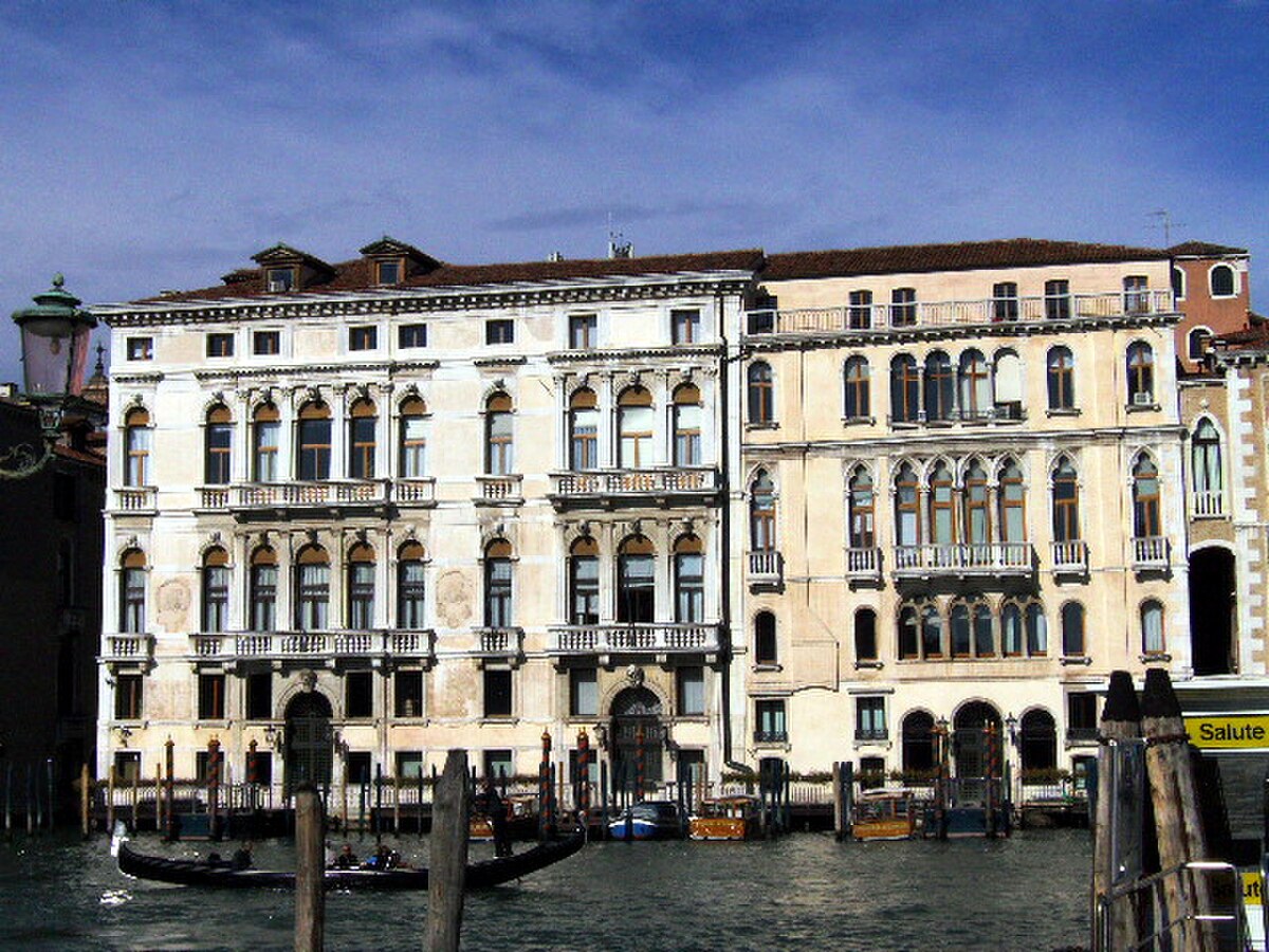 Palais Ferro Fini