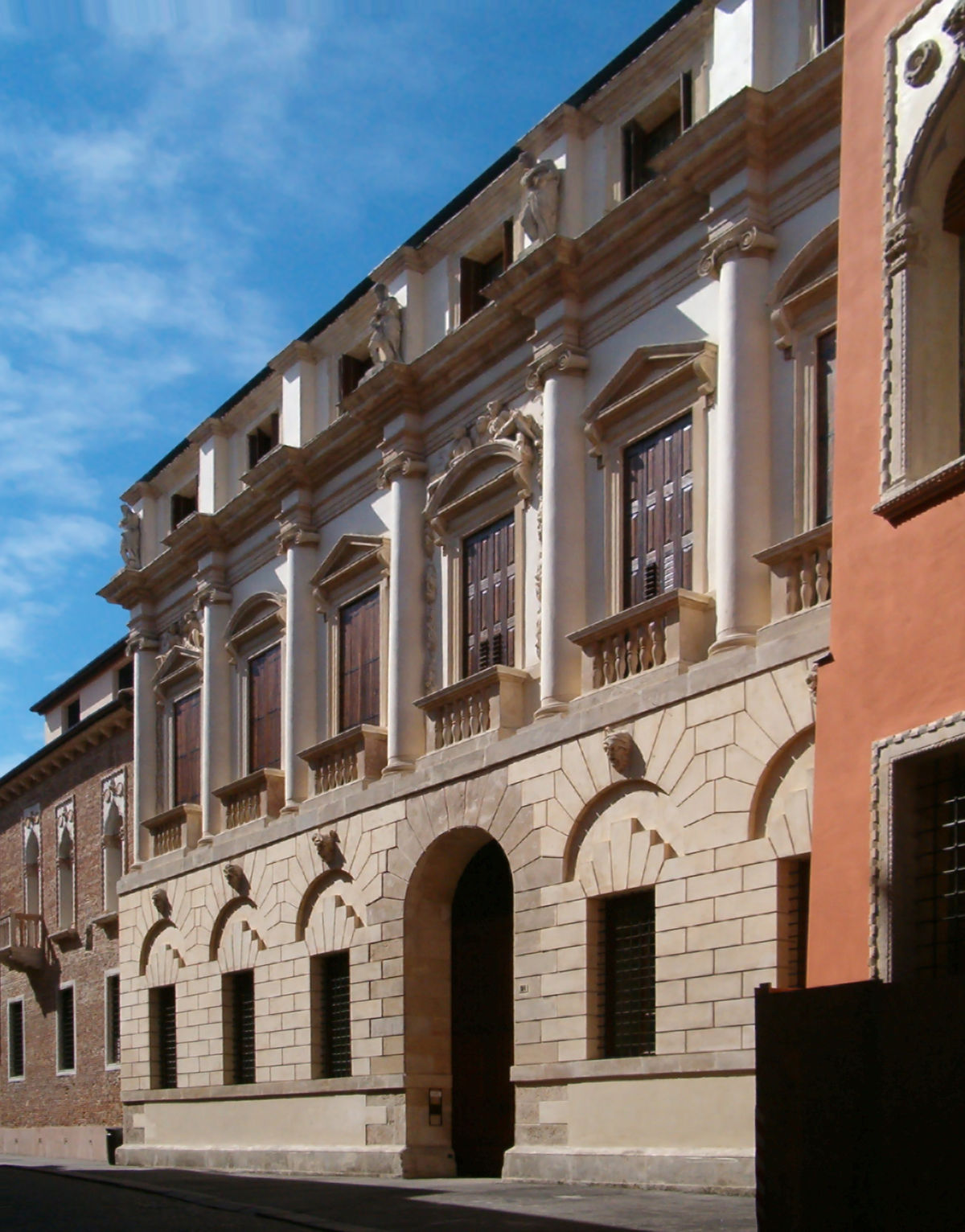 Palais Porto