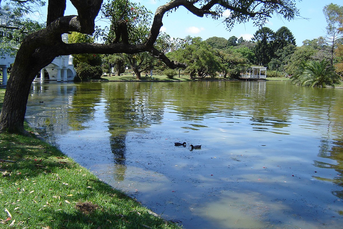 L'un des lacs des Bosques de Palermo.
