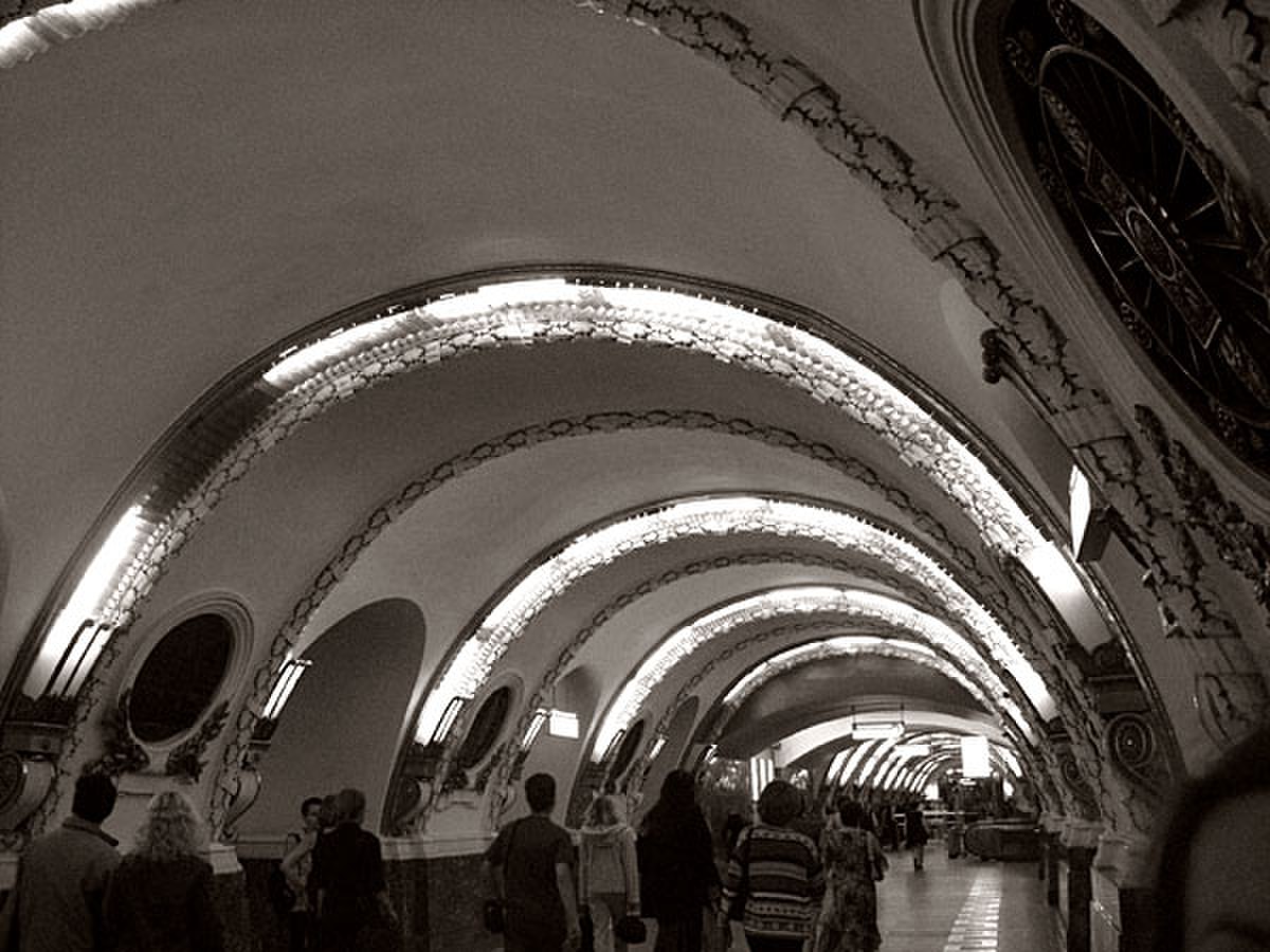 La station Ploshchad Vosstaniya