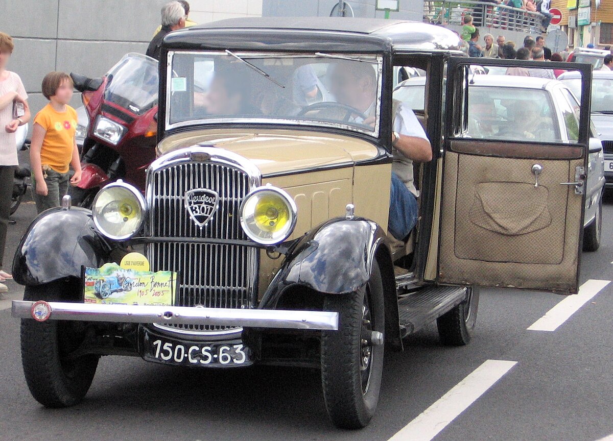 La Peugeot 301